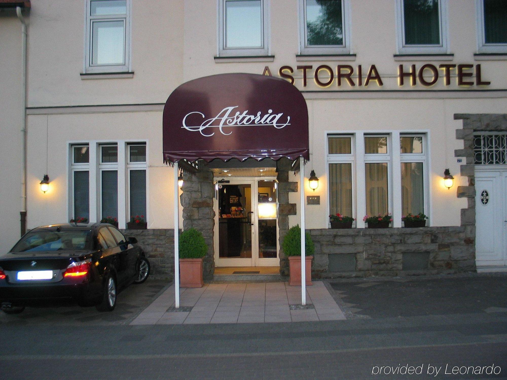 Astoria Hotel ラーティンゲン エクステリア 写真